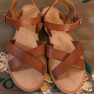 COCONUTS by Matisse Sandals